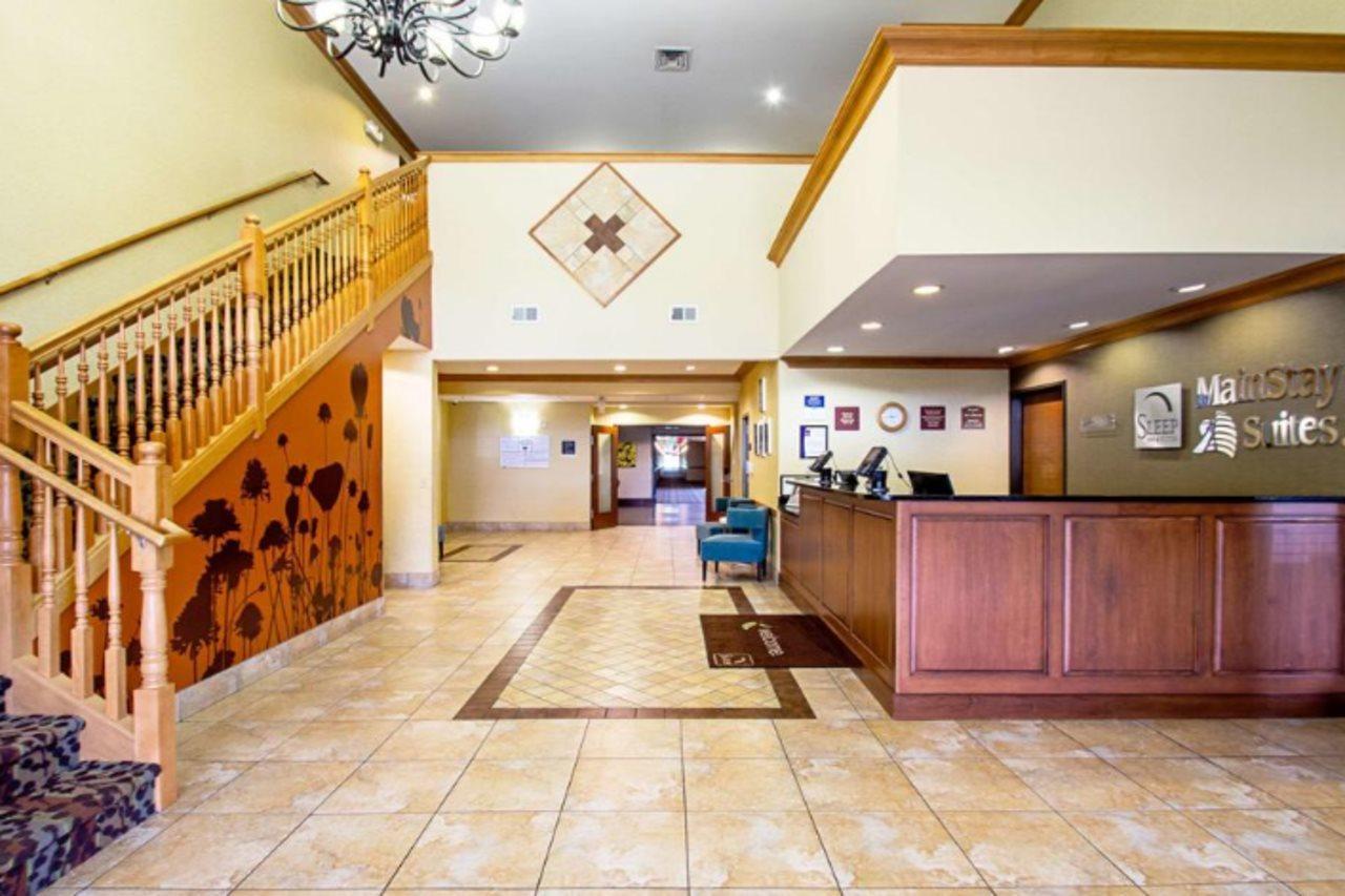 Sleep Inn & Suites Madison - Monona Exterior photo