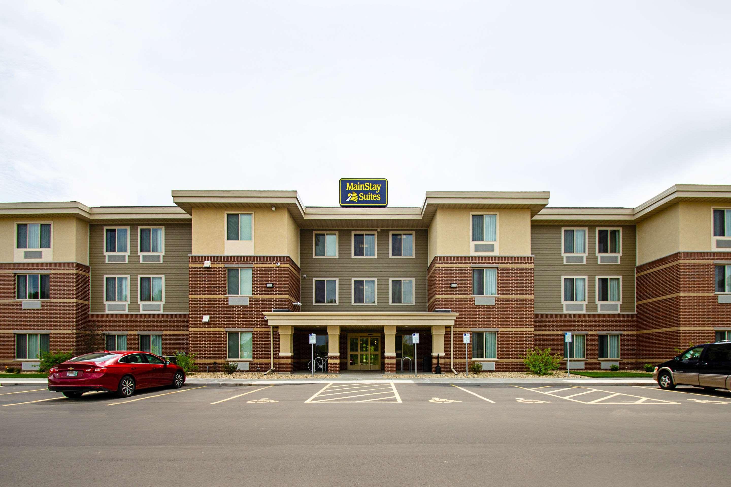 Sleep Inn & Suites Madison - Monona Exterior photo